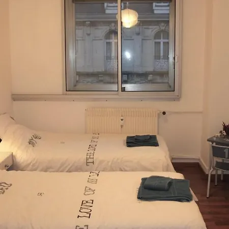 Apartamento 2 Petite Rue Du Vieux Marché Aux Vins 3pc